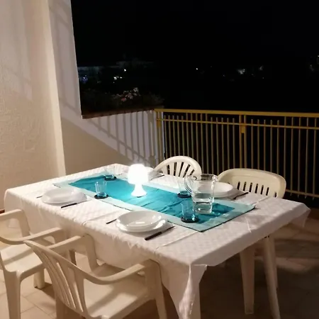 Daire Alta Marea Mondello - *